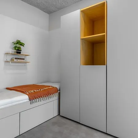 Zeitraum Solec Warsaw