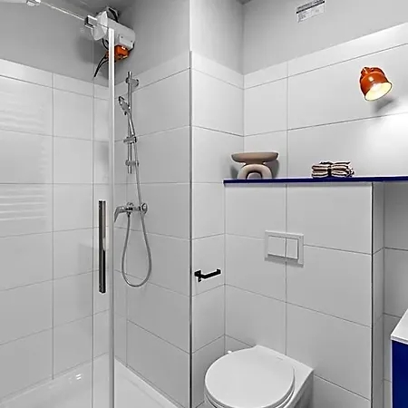 Aparthotel Zeitraum Solec 4*